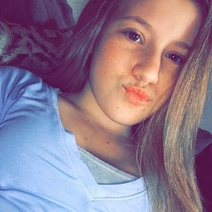 Meet your Posher, Cami